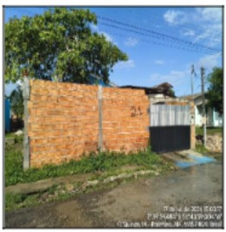Casa com 2 Quartos em Parintins/AM em Parintins - Amazonas
