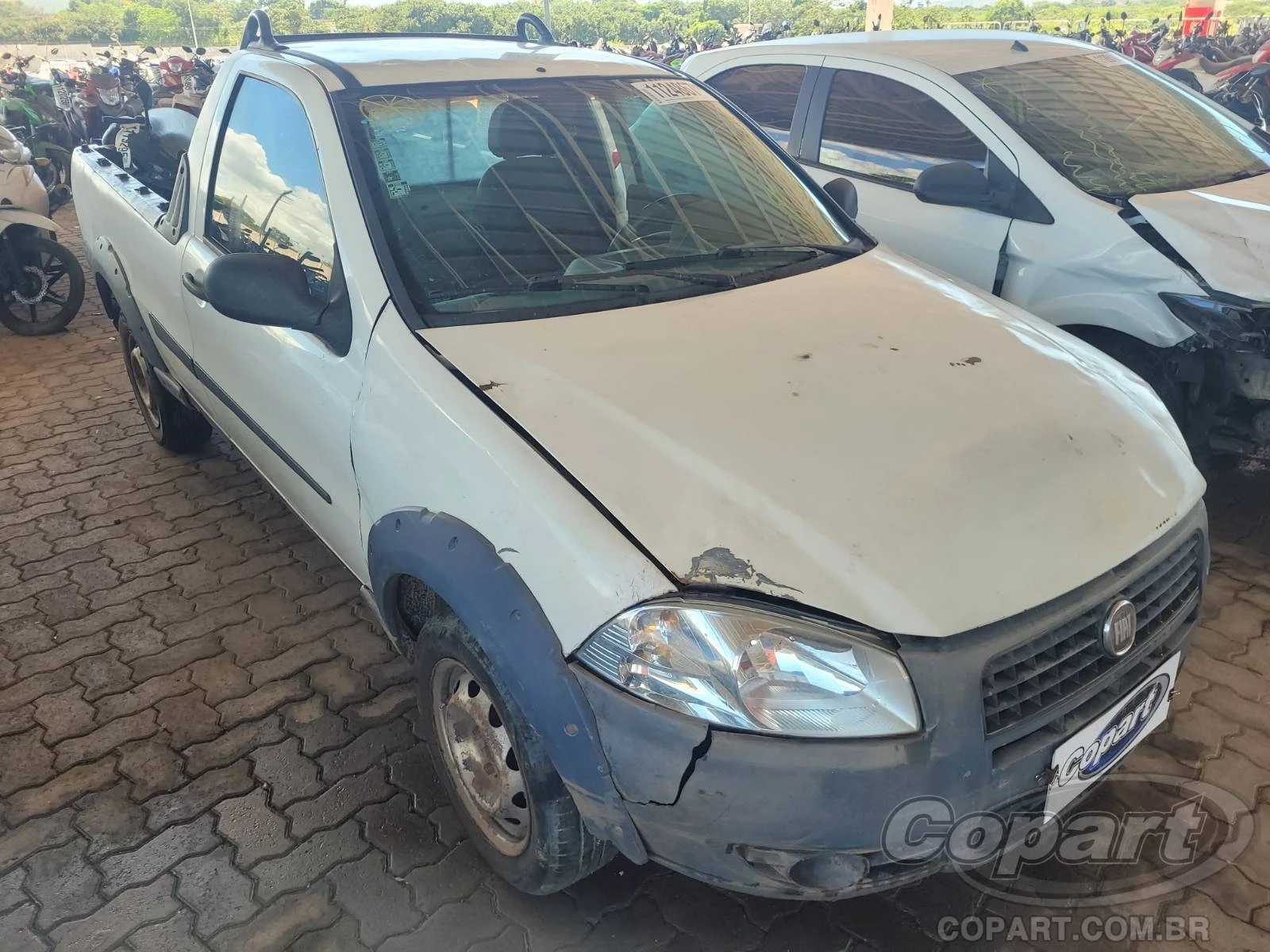 Fiat Strada Working 2013 1.4 em Eusébio - Ceará