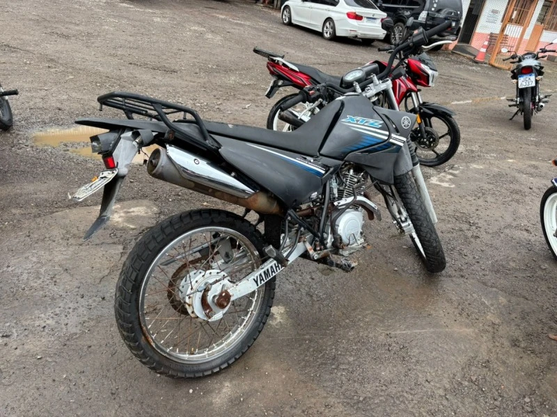 Yamaha XTZ 125K 2008 125cc Gasolina Manual em Caxias Do Sul - Rio Grande do Sul