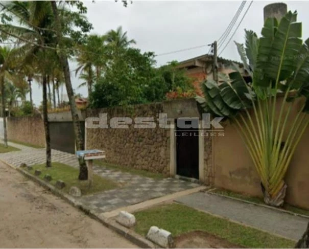 Casa com 800 m² de área construída em Guarujá/SP em Guarujá - São Paulo
