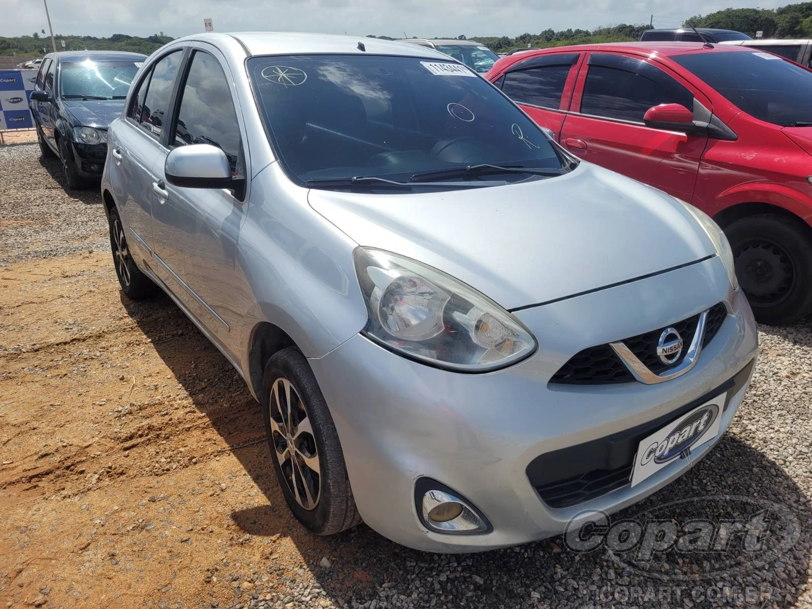 Nissan March March SV 2017 1.6 16V em Eusébio - Ceará