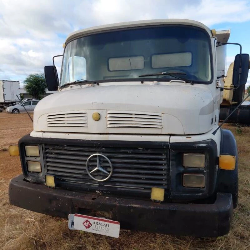 Mercedes-Benz L 1113 L 1113 1974 em Salgueiro - Pernambuco