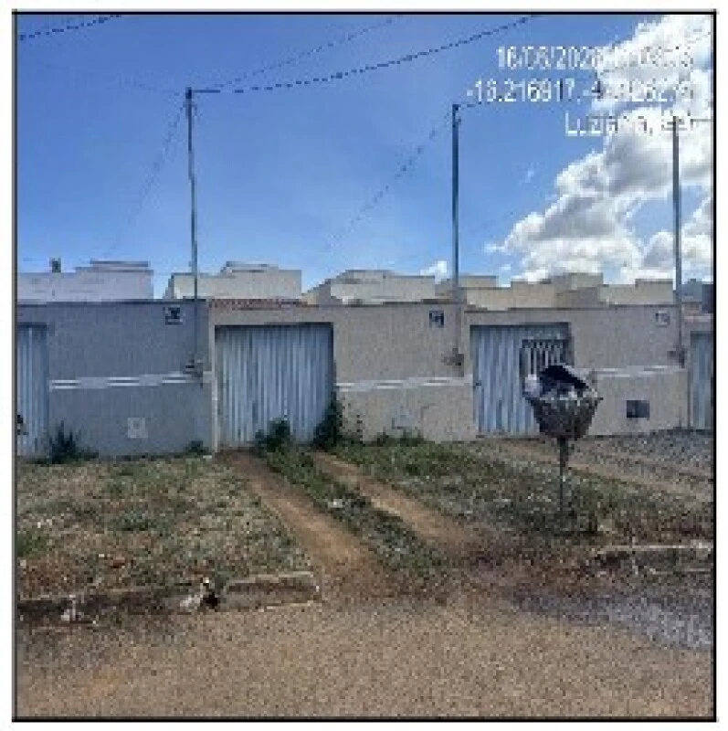Casa com 2 Quartos em Luziânia/GO em Luziânia - Goiás