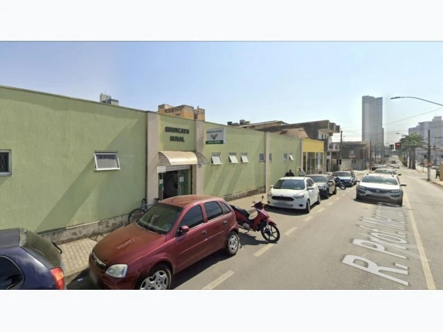 Loja com 1 unidade no Centro em Pouso Alegre/MG em Pouso Alegre - Minas Gerais