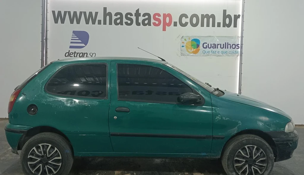 Fiat Palio ED 1996 Verde em Casa Branca - São Paulo