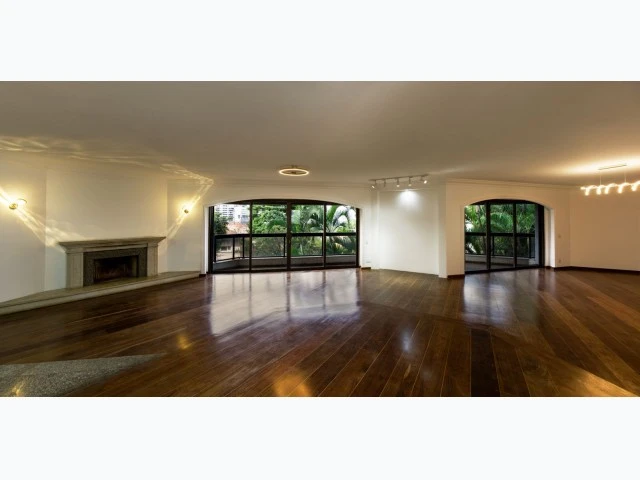 Apartamento com 4 Dormitórios e 3 Suítes em Perdizes/SP em São Paulo