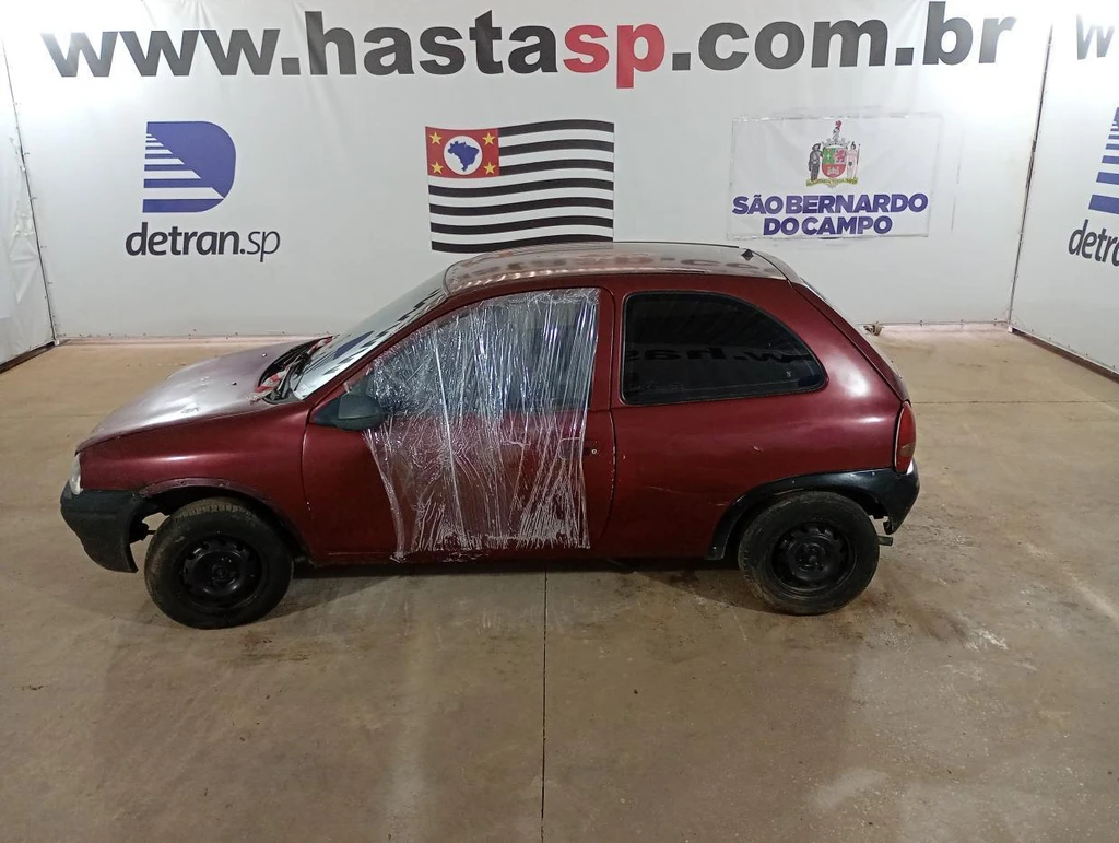 Chevrolet Corsa Wind 1994 Vermelha em Casa Branca - São Paulo