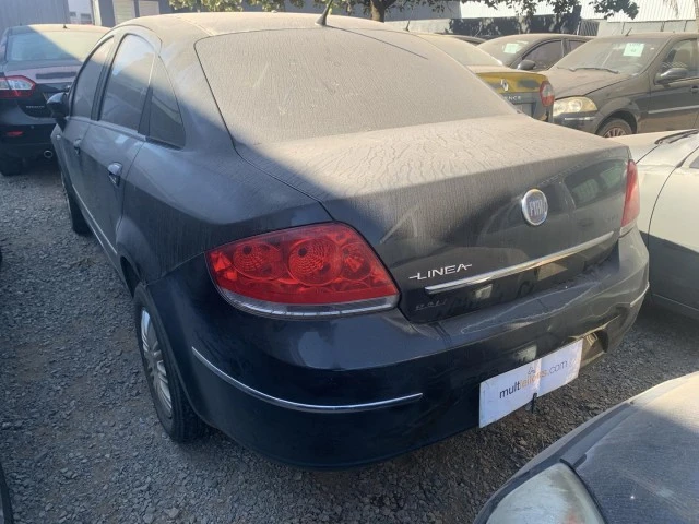 Fiat Linea Essence 1.8 2012