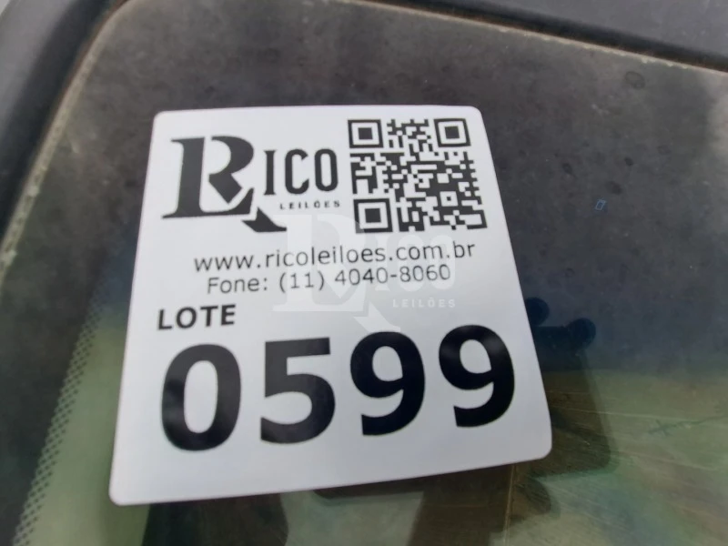 Fiat Punto Attractive Lote 599 em Itapetininga - São Paulo