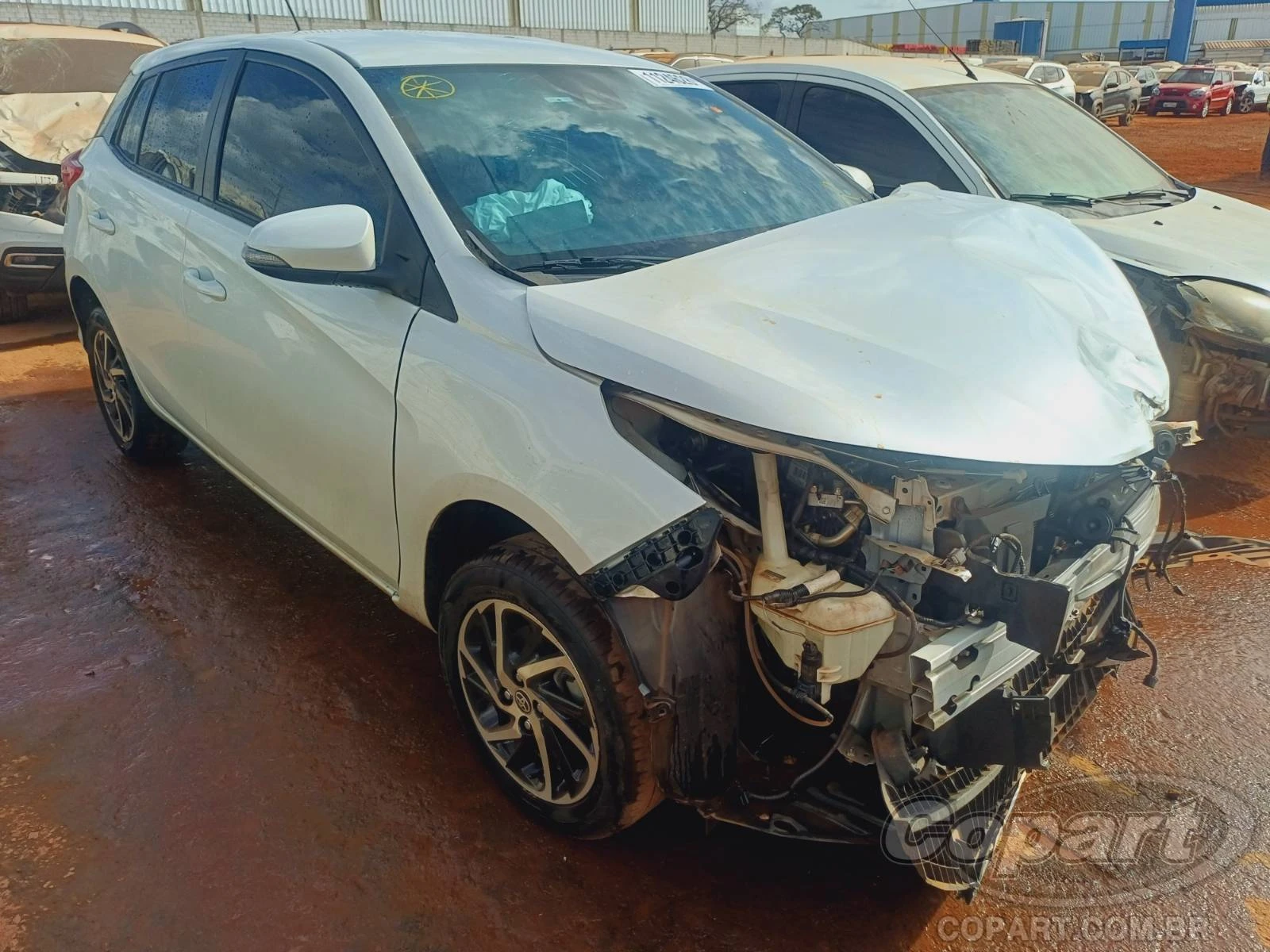 Toyota Yaris Yaris XS 2023 1.5 Automático em Aparecida De Goiânia - Goiás