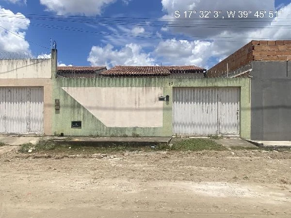 Casa de 60m² com 2 Quartos em Teixeira de Freitas em Teixeira De Freitas - Bahia