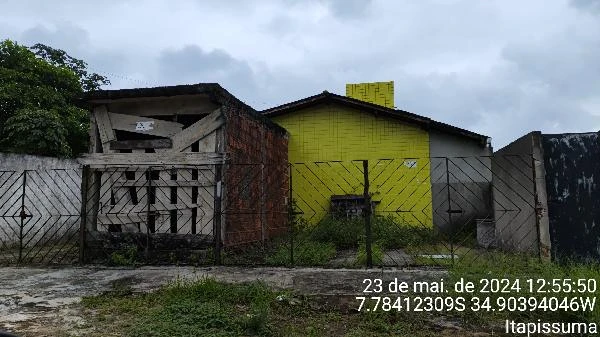 Casa com 2 Quartos e 1 Vaga na Garagem de 48m² em Itapissuma - Pernambuco