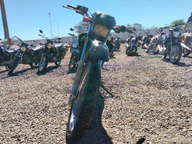Yamaha XTZ 125E 2006/2007 125E Gasolina em Irecê - Bahia