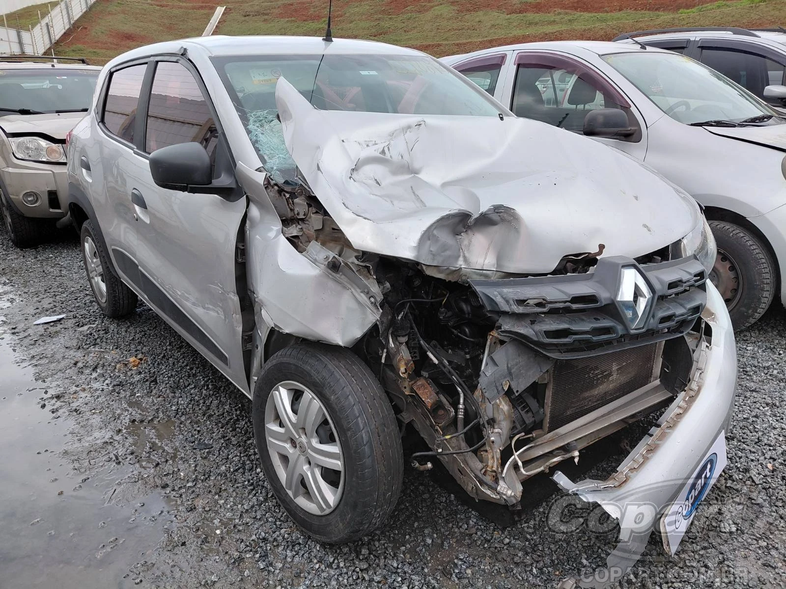 Renault Kwid Zen 2020 1.0 SCE em Itaquaquecetuba - São Paulo