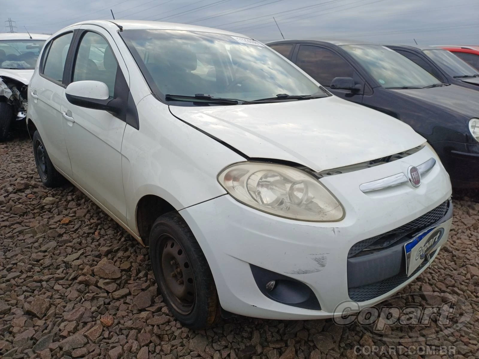 Fiat Palio Attractive 2013 1.0 Evo em Canoas - Rio Grande do Sul