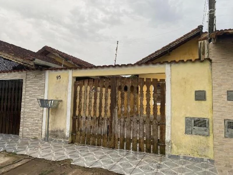 Casa com 2 Quartos em Itanhaém/SP em Itanhaém - São Paulo