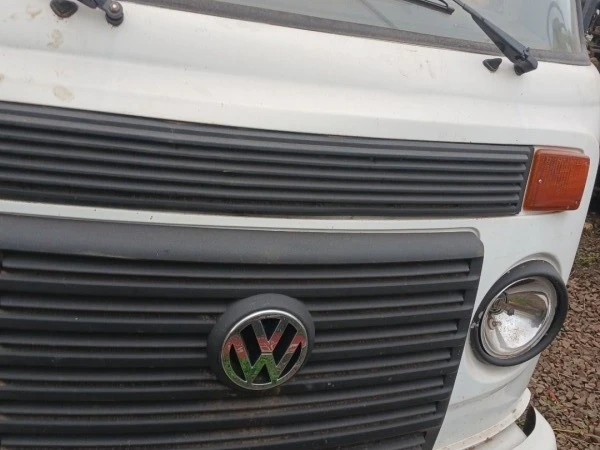 Volkswagen Kombi Kombi Escolar 2009 2010 Bicombustível em Encantado - Rio Grande do Sul