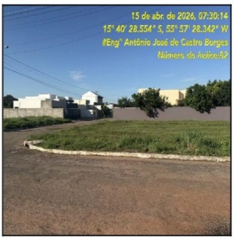 Terreno no Loteamento Chacara Sao Jose em Cuiabá/MT em Cuiabá - Mato Grosso