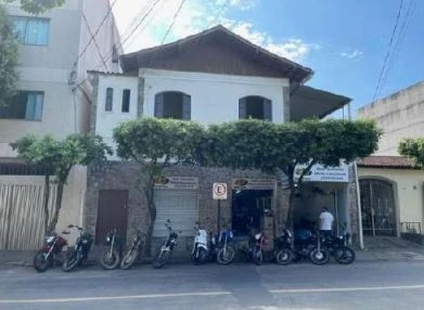 Sobrado com 4 Quartos em Alegre/ES em Alegre - Espírito Santo