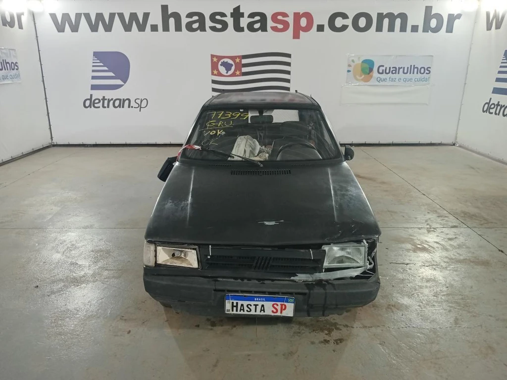Fiat Uno Mille EP 1995 1996 Cinza em Casa Branca - São Paulo