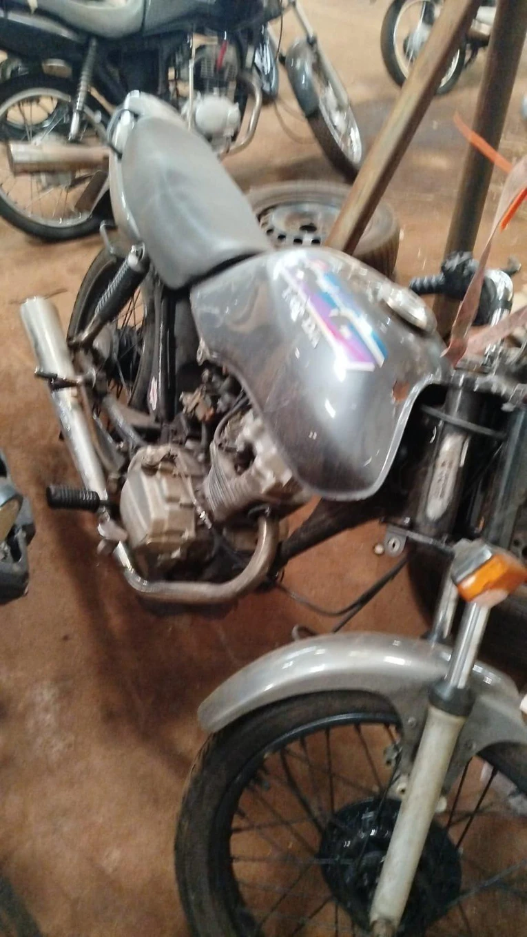 Honda CG 125 Titan 1996 1997 125cc em Campo Mourão - Paraná
