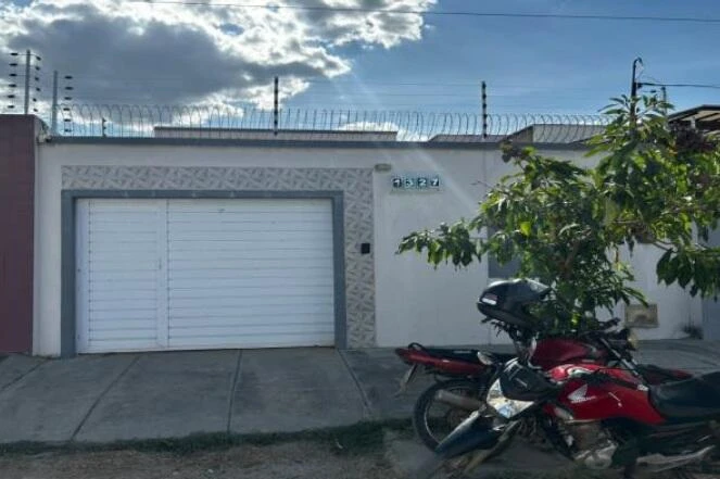 Casa com 131 m² de área privativa em Sobral-CE em Sobral - Ceará