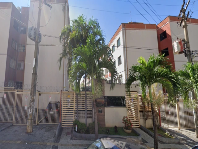 Apartamento com 3 Dormitórios em Aparecida de Goiânia/GO em Aparecida De Goiânia - Goiás