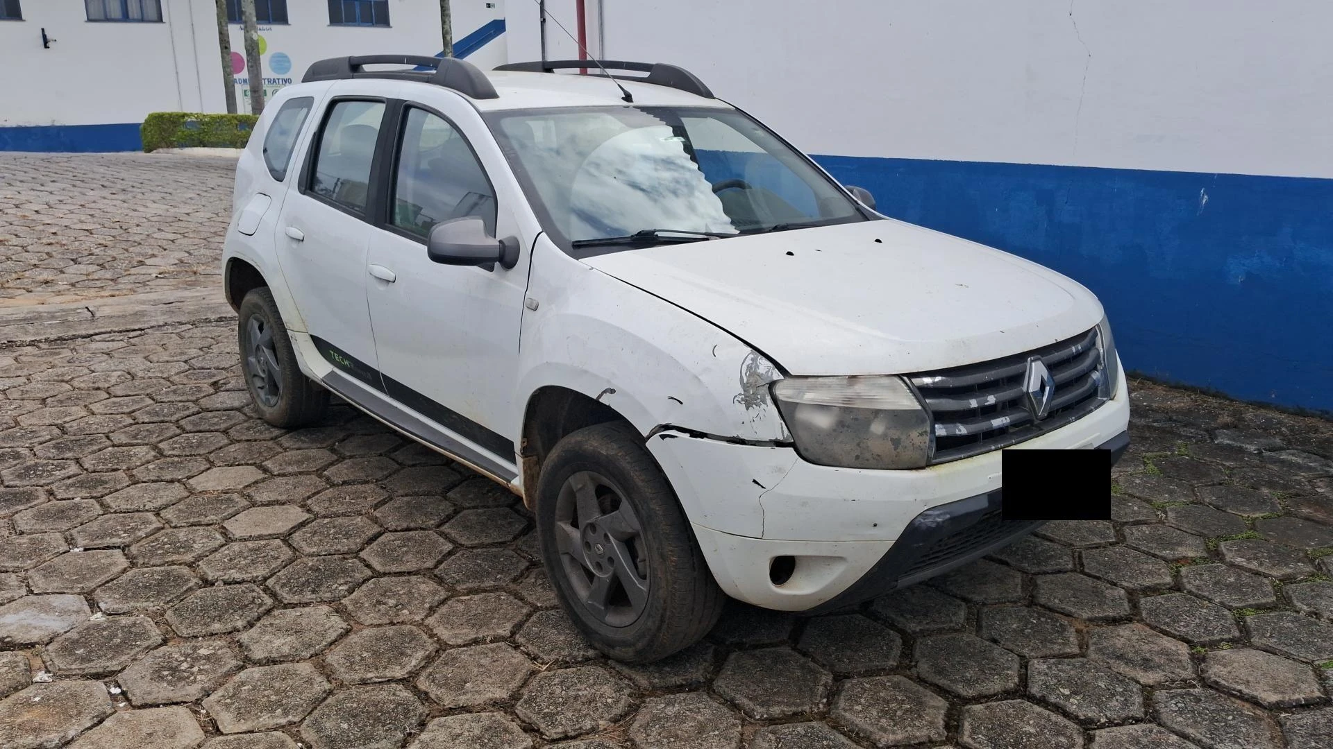 Renault Duster 20 D 4x2 2014/2015 em Antônio Carlos - Minas Gerais