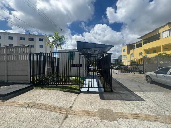 Apartamento com 2 Quartos em Salvador/BA em Salvador - Bahia