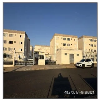 Apartamento com 1 Vaga em Uberlândia/MG em Uberlandia - Minas Gerais