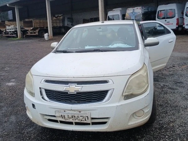 Chevrolet Cobalt LT 2013 1.4 em Encantado - Rio Grande do Sul