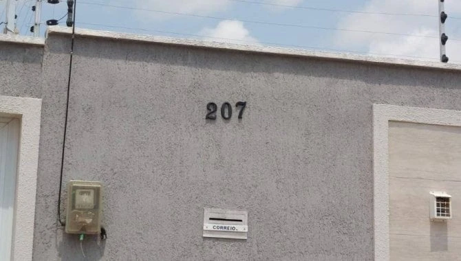 Casa Casa ocupada com área privativa em Itaitinga/CE em Itaitinga - Ceará
