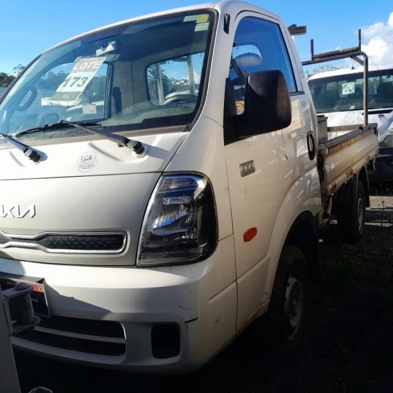 Kia UK2500 HD SC 4WD 2025 em Candeias - Bahia