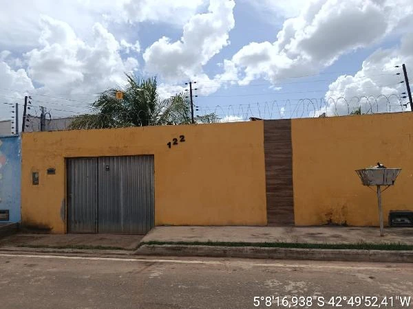 Casa com 3 Quartos em Timon/MA em Timon - Maranhão