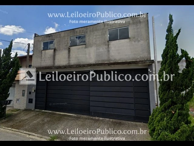 Sobrado com 250 m² em Taubaté/SP em Taubaté - São Paulo