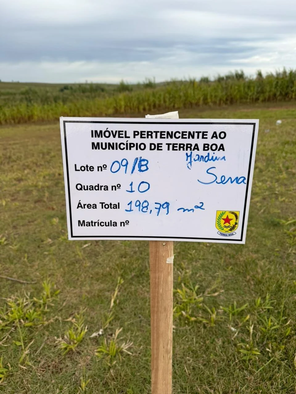 Terreno com Lote 09/8 em Jardim Sena, Terra Boa-PR em Terra Boa - Paraná