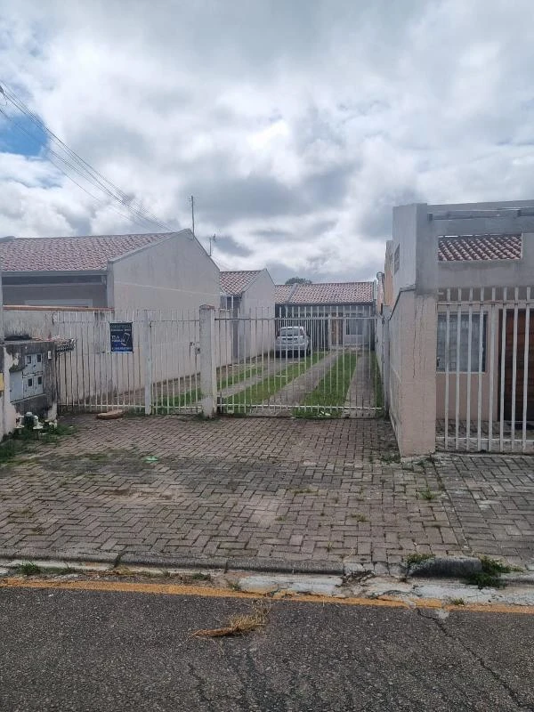 Casa com 2 Quartos em Piraquara/PR em Piraquara - Paraná