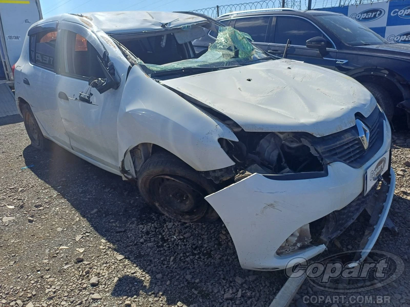 Renault Sandero Authentique 1.0 SCe 2018 em Canoas - Rio Grande do Sul
