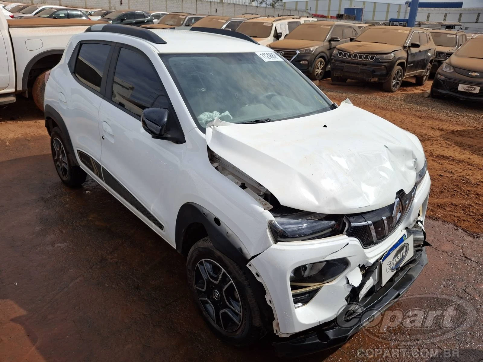 Renault Kwid Intense 2024 48 kW Elétrico em Aparecida De Goiânia - Goiás