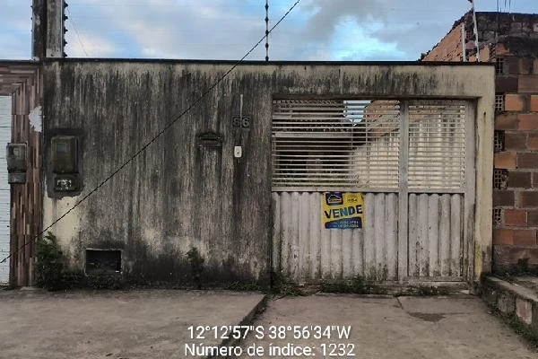 Casa com 2 Quartos e 1 Vaga em Feira de Santana/BA em Feira De Santana - Bahia
