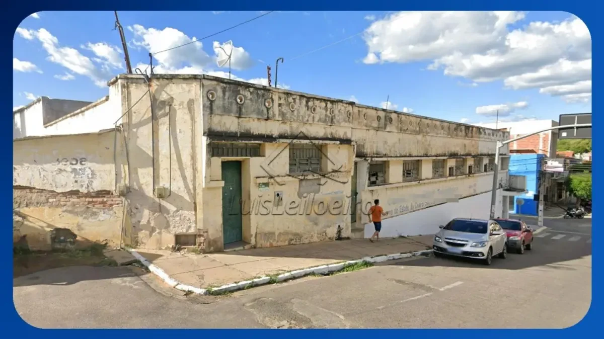 Prédio Comercial no Travessa Eliba em Orós/CE em Orós - Ceará