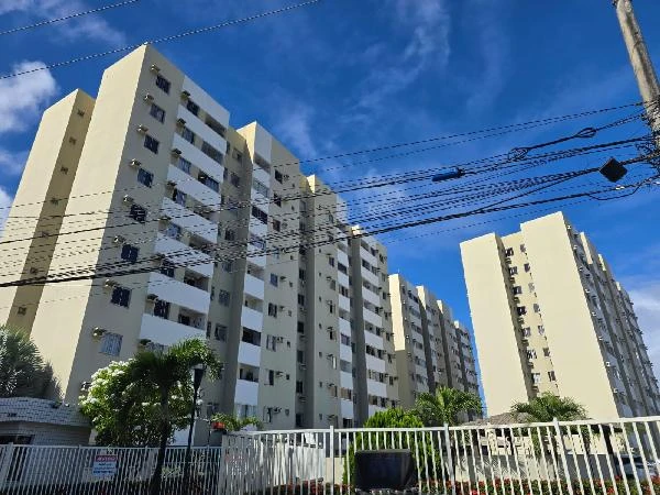 Apartamento com 3 Quartos e 1 Vaga em Lauro de Freitas/BA em Lauro De Freitas - Bahia
