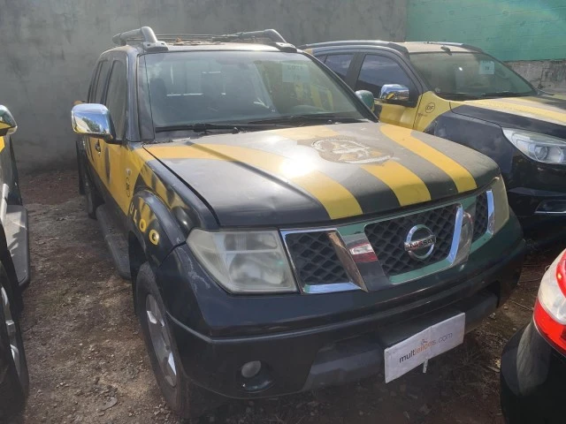 Nissan Frontier LE 25 X4 2010 em null