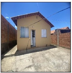 Casa com 2 Quartos em Divinópolis/MG em Divinopolis - Minas Gerais