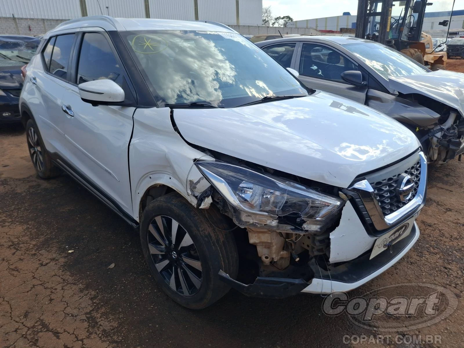Nissan Kicks SL 2019 1.6 Automático em Aparecida De Goiânia - Goiás