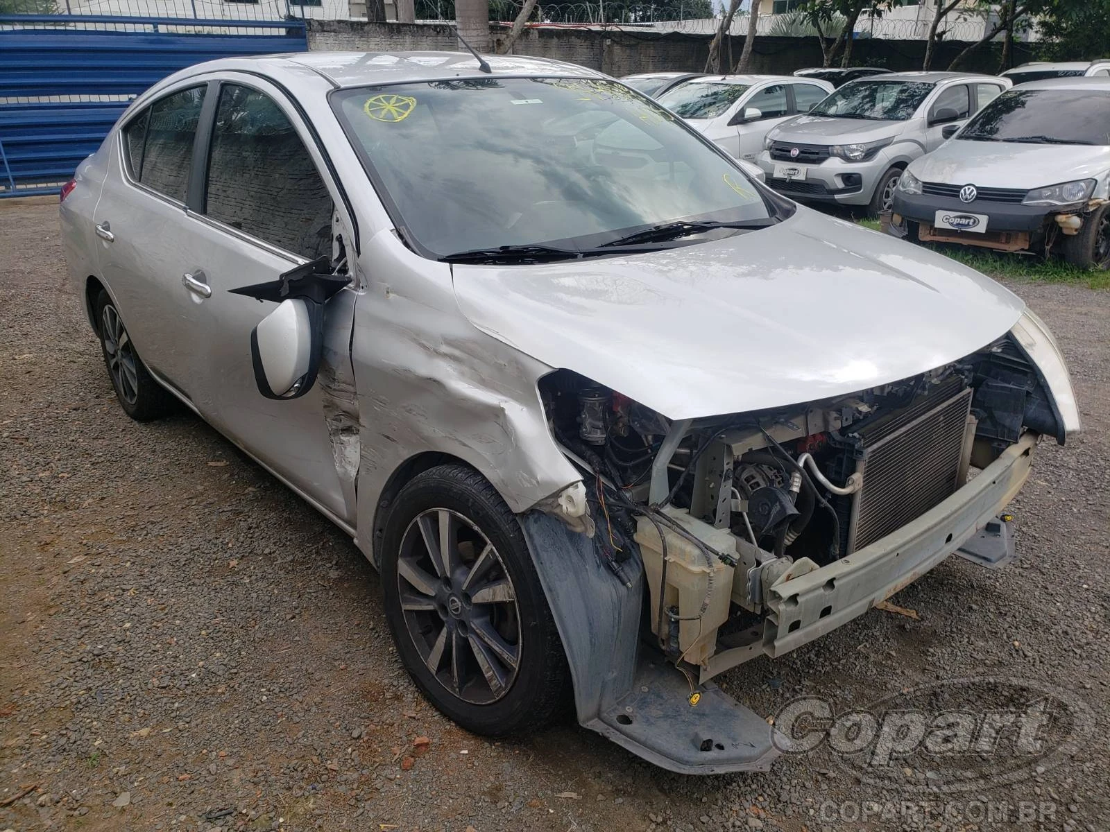 Nissan Versa V-Drive Premium 2021 1.6 16V Automático em Manaus - Amazonas