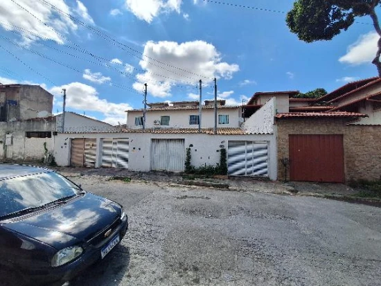 Casa com 2 Quartos em Belo Horizonte/MG em Belo Horizonte - Minas Gerais