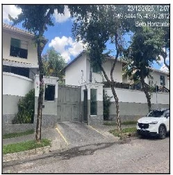 Casa com 3 Quartos em Belo Horizonte/MG em Belo Horizonte - Minas Gerais