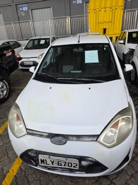 Ford Fiesta 1.0 8V Flex Class 2014 5 Portas Manual em Florianópolis - Santa Catarina