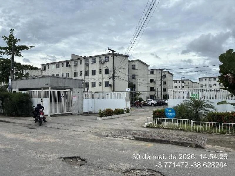 Apartamento com 2 Quartos e 1 Vaga em Caucaia/CE em Caucaia - Ceará